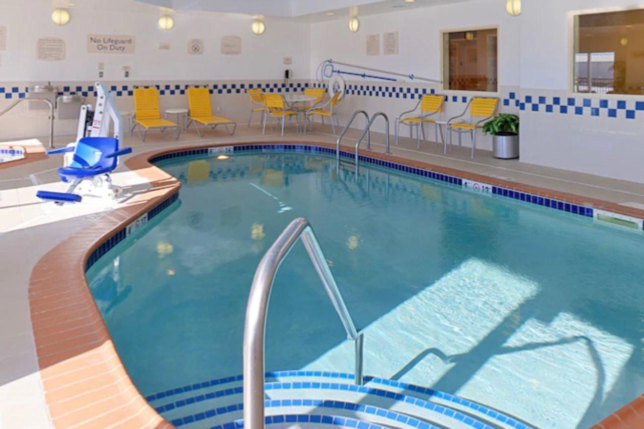 Fairfield Inn & Suites Bloomington Zewnętrze zdjęcie
