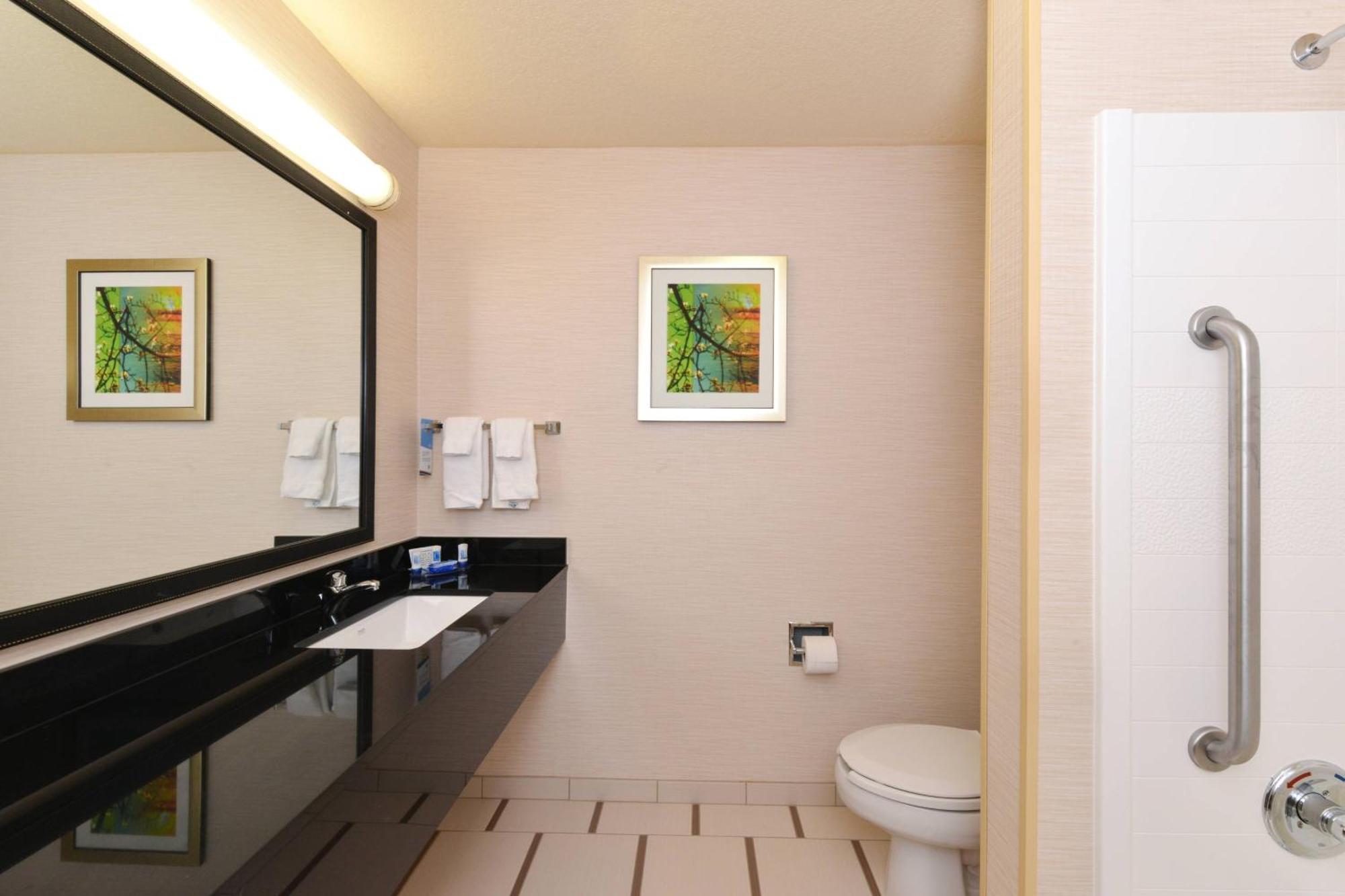 Fairfield Inn & Suites Bloomington Zewnętrze zdjęcie