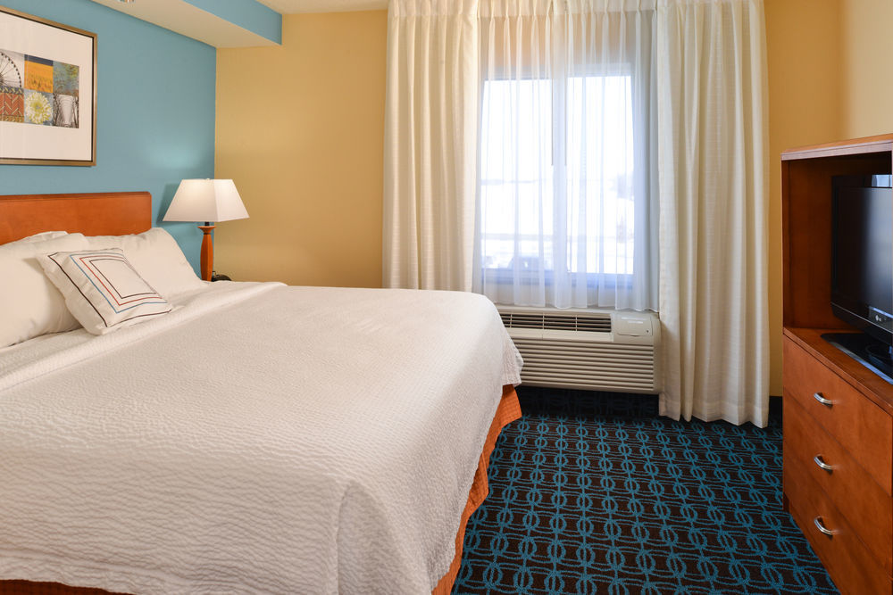 Fairfield Inn & Suites Bloomington Zewnętrze zdjęcie