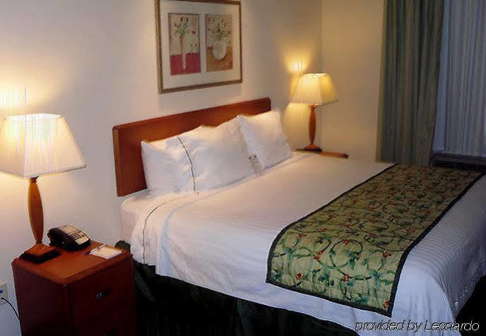 Fairfield Inn & Suites Bloomington Zewnętrze zdjęcie